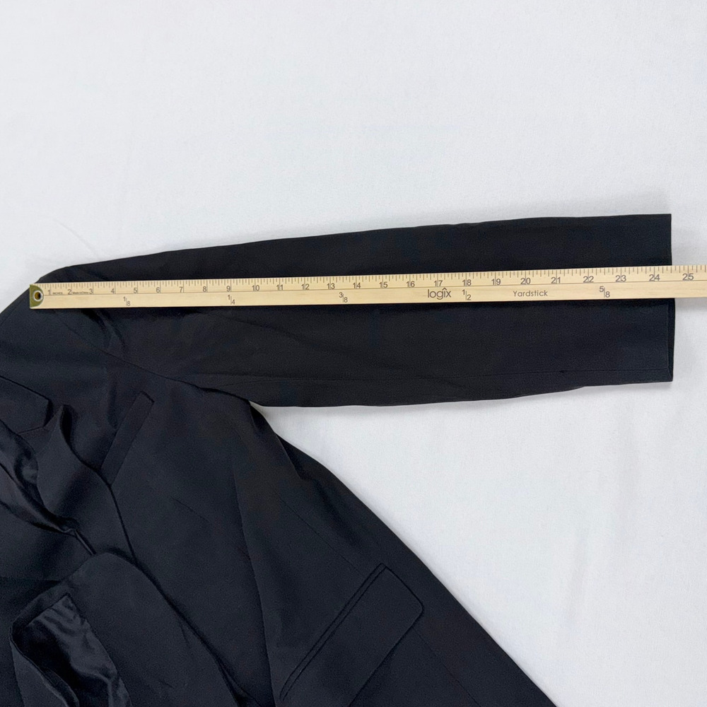 Everlane The Tencel Oversized Blazer Women's Size 10 Black Preppy Modern - Picture 15 of 15